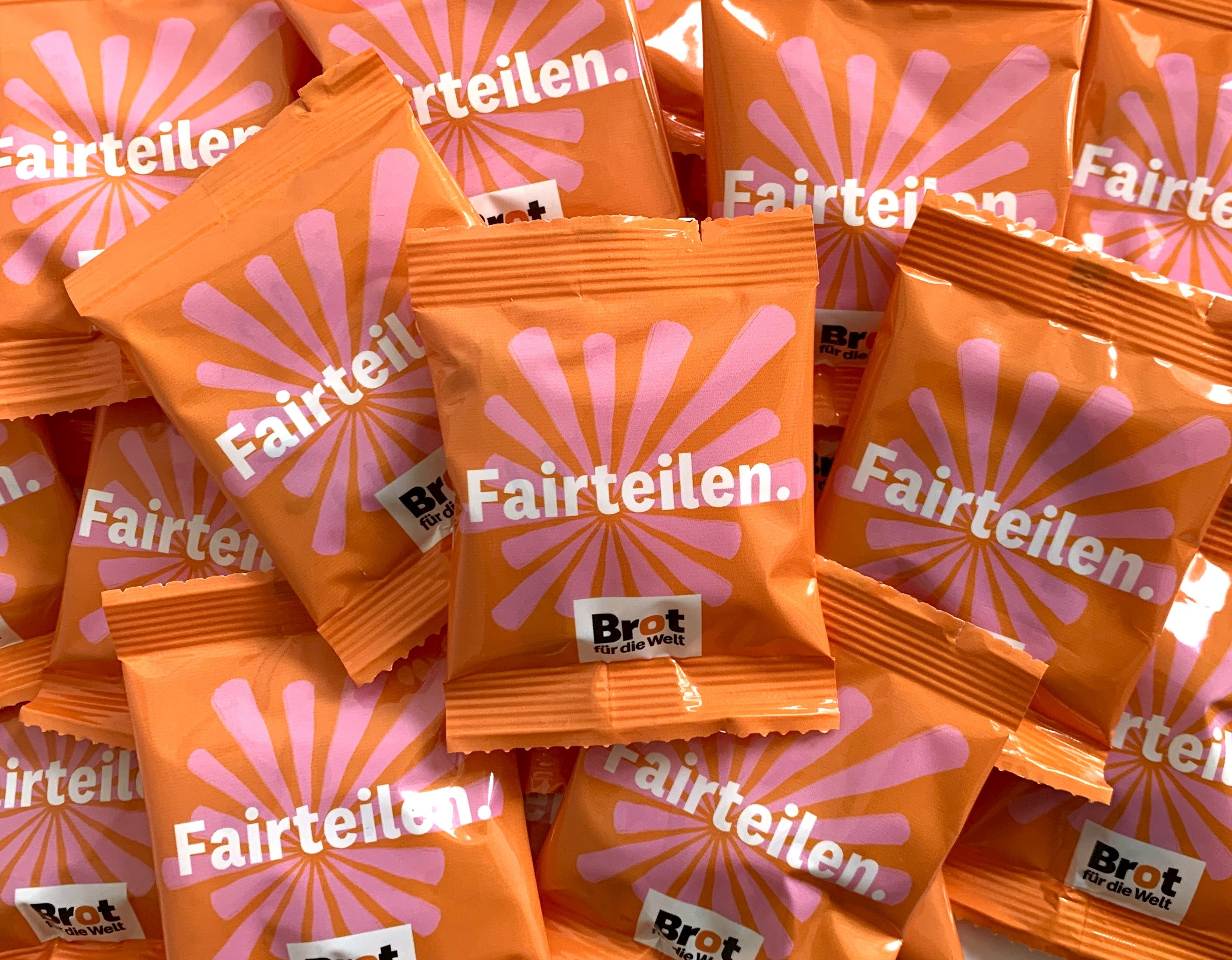 100er Pack Vegane Fruchtgummi-Bärchen „fairteilen“ 