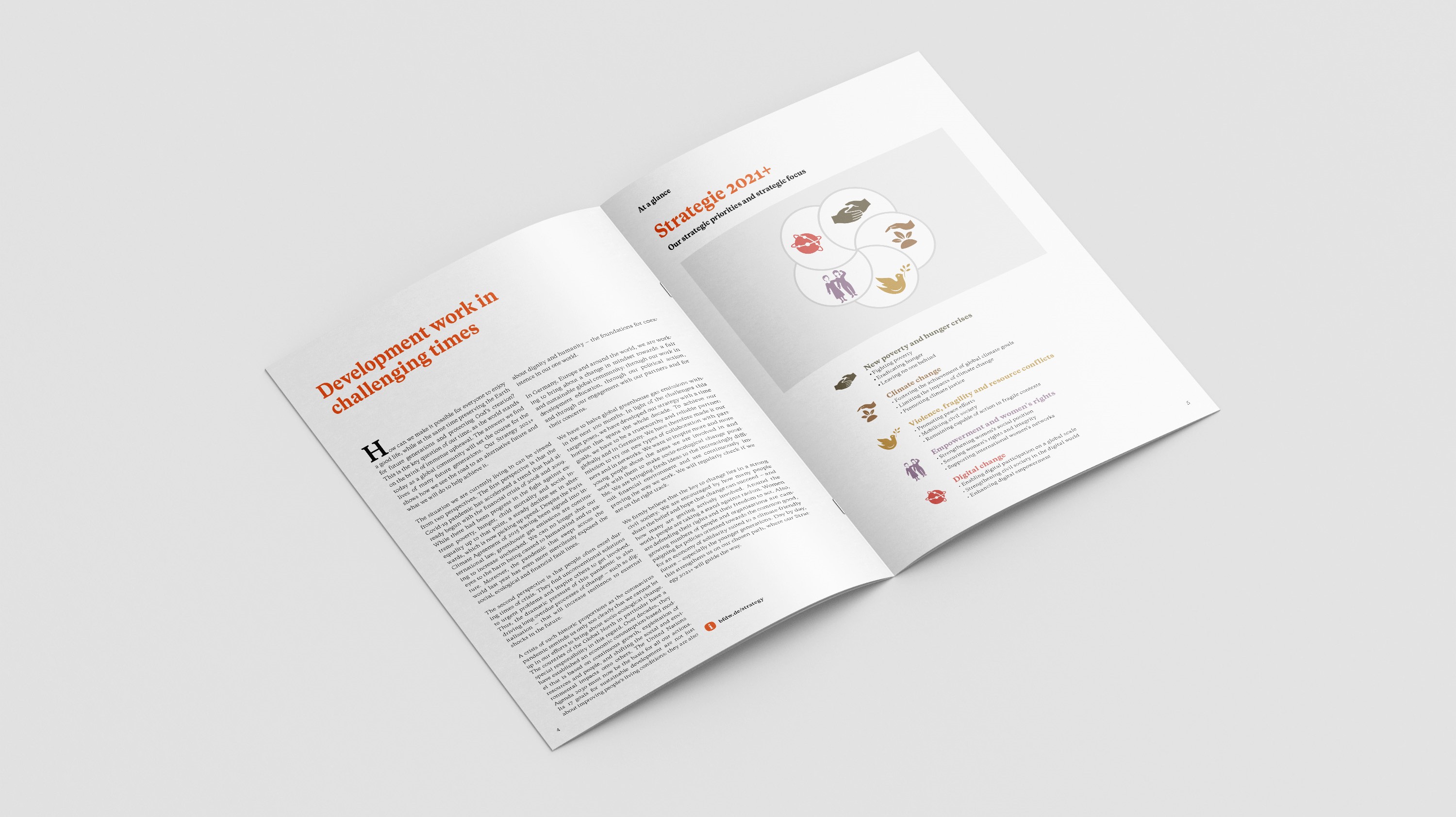 For a life of dignity – Strategy 2021+ (Strategiebroschüre Englisch)