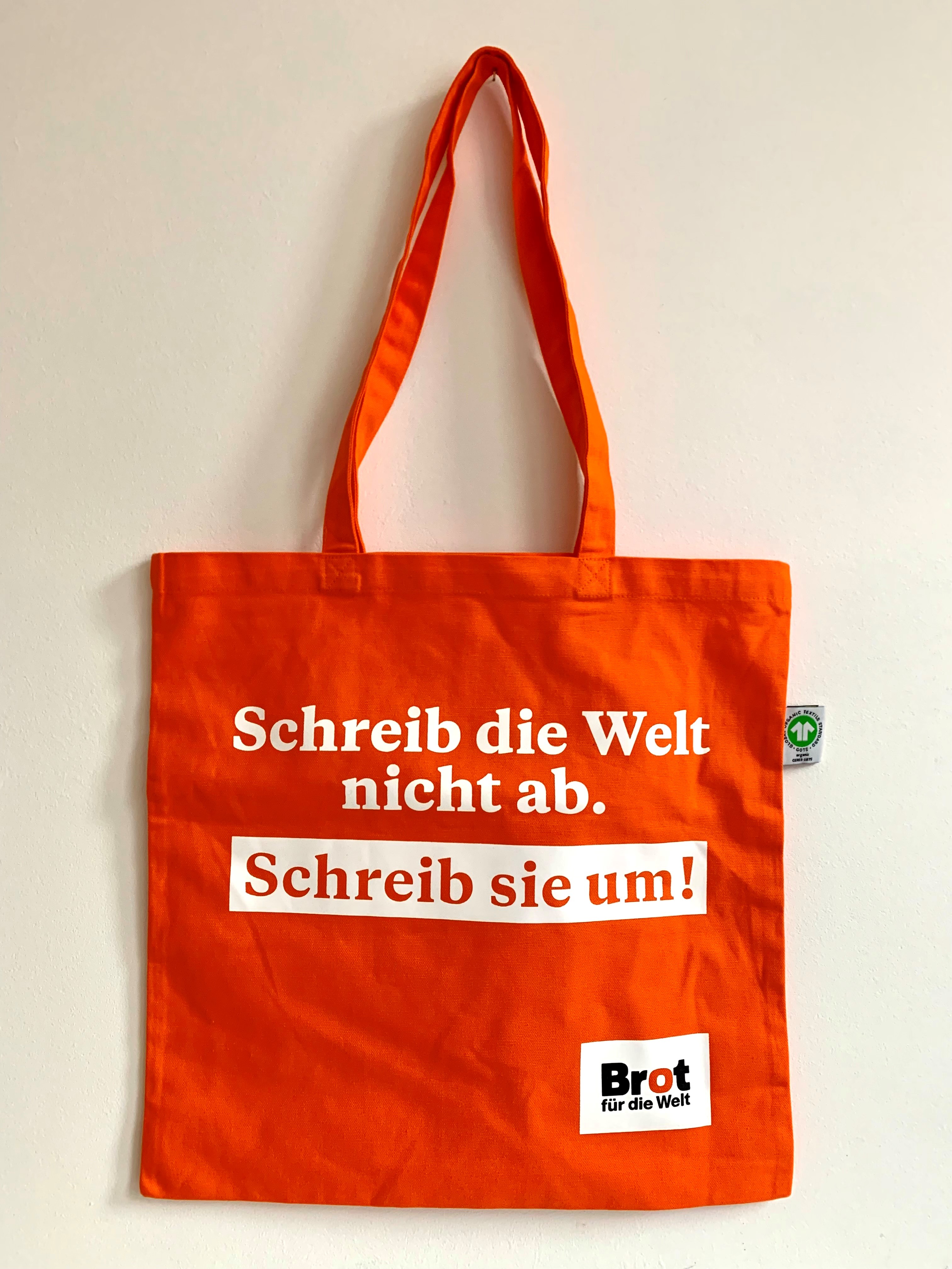 Statement Bag „Schreib die Welt nicht ab. Schreib sie um!“