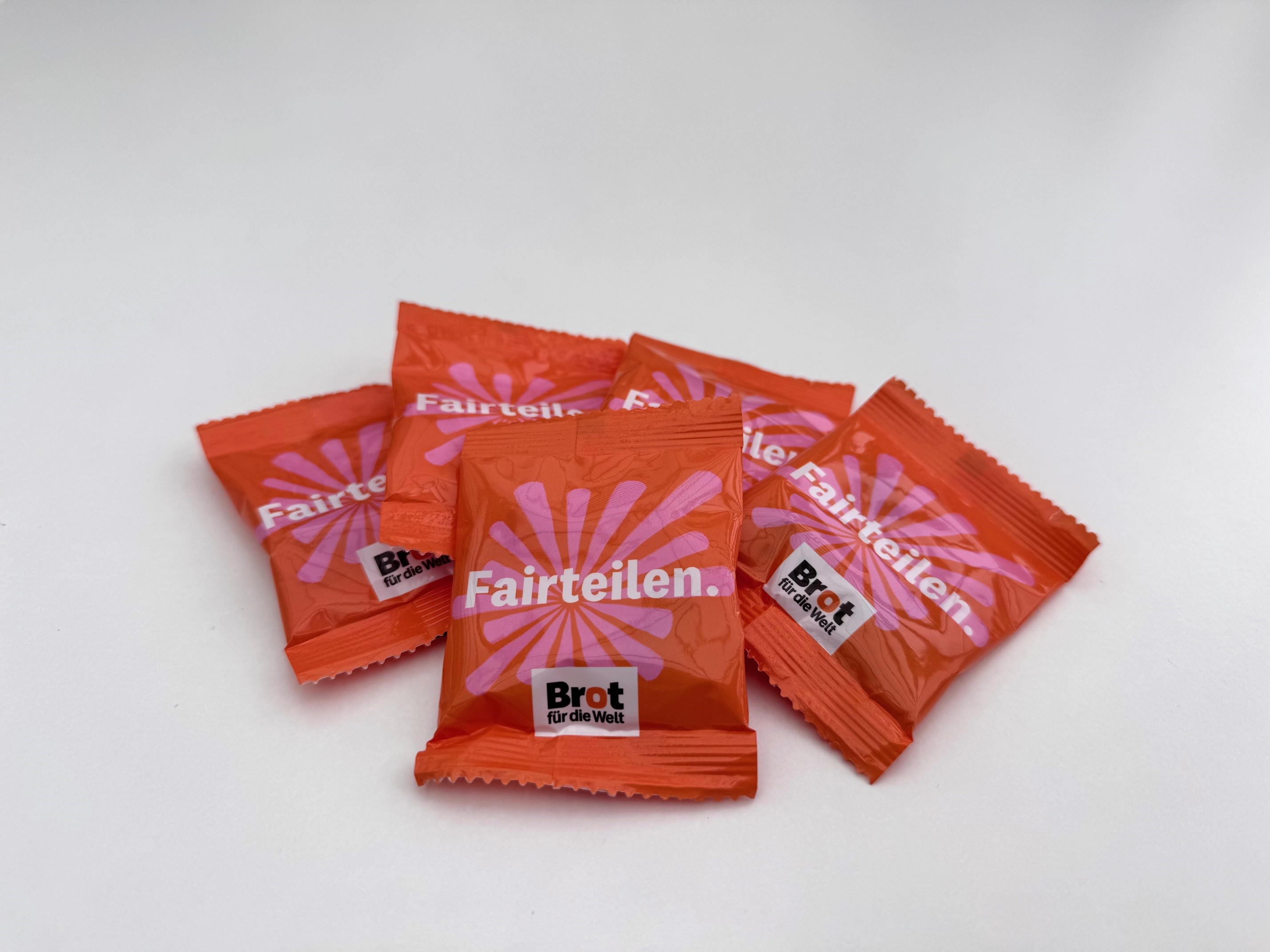 100er Pack Vegane Fruchtgummi-Bärchen „fairteilen“ 